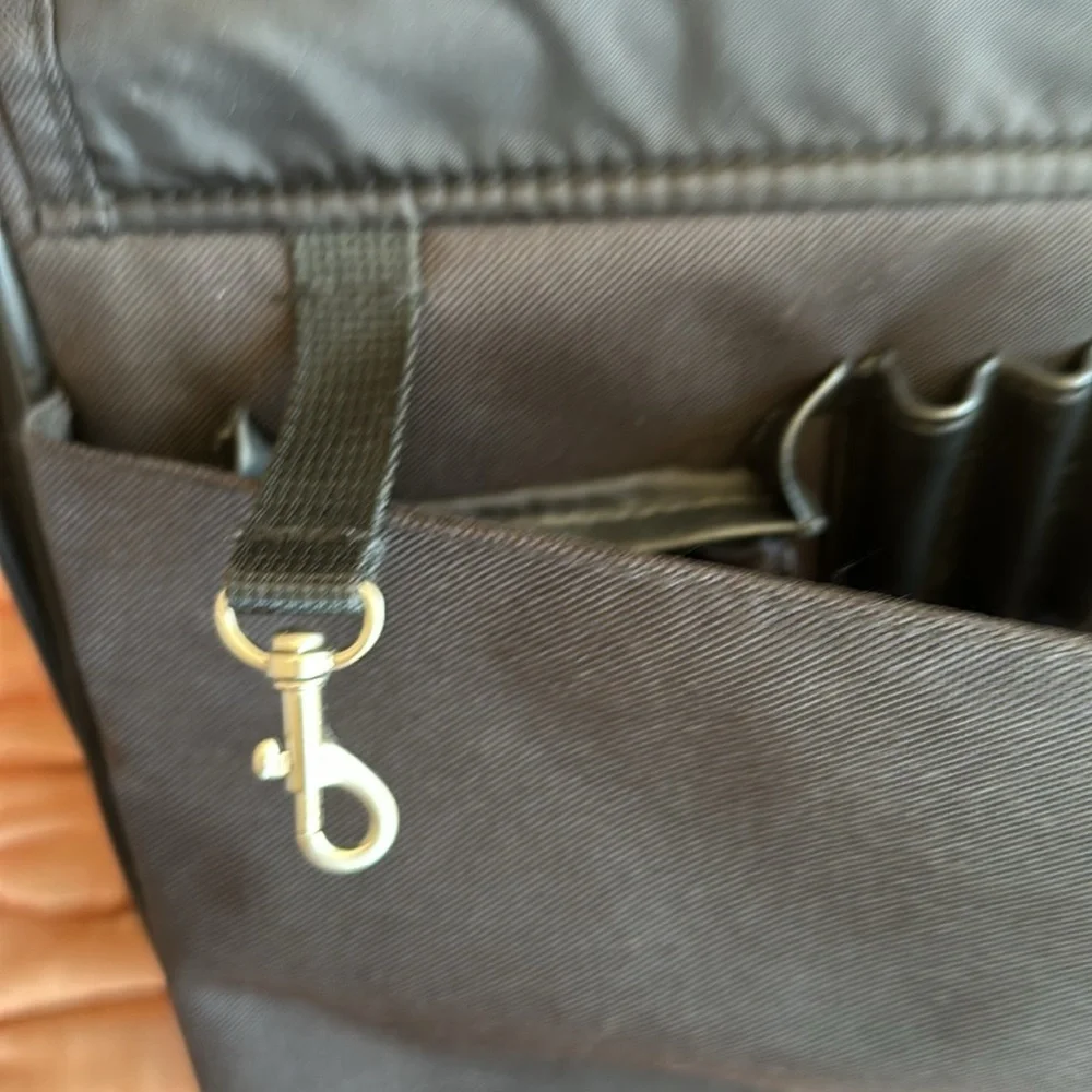 Samsonite portfolio Genuine brand not used Black Fir Laptop case Documents Brief